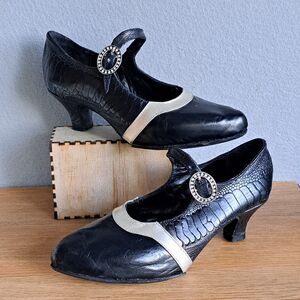 Vintage Handmade Mary Jane Womens 7.5 Black Patent Kitten Heels Rhinestone Retro